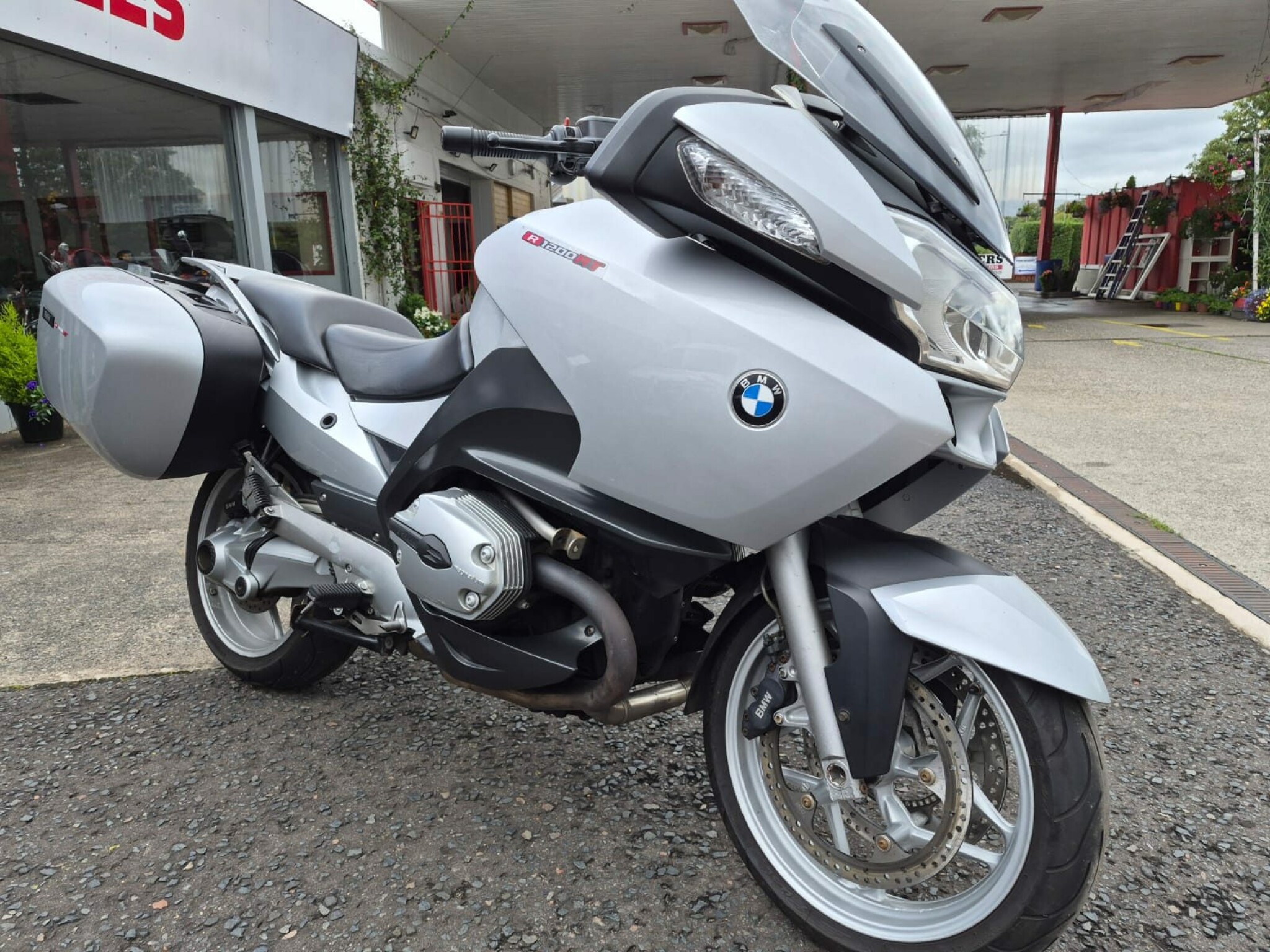 SF57OBG-bike-1789222118777.jpg